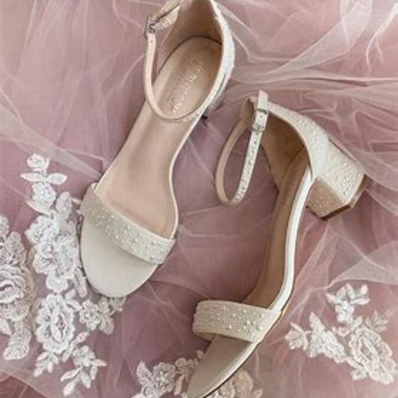 David's Bridal | Shoes | Allover Iridescent Pearl Low Block Heel Sandals  Size 8 Wide | Poshmark